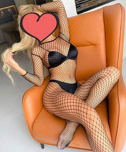 Каролина из Новосибирск - интим фото